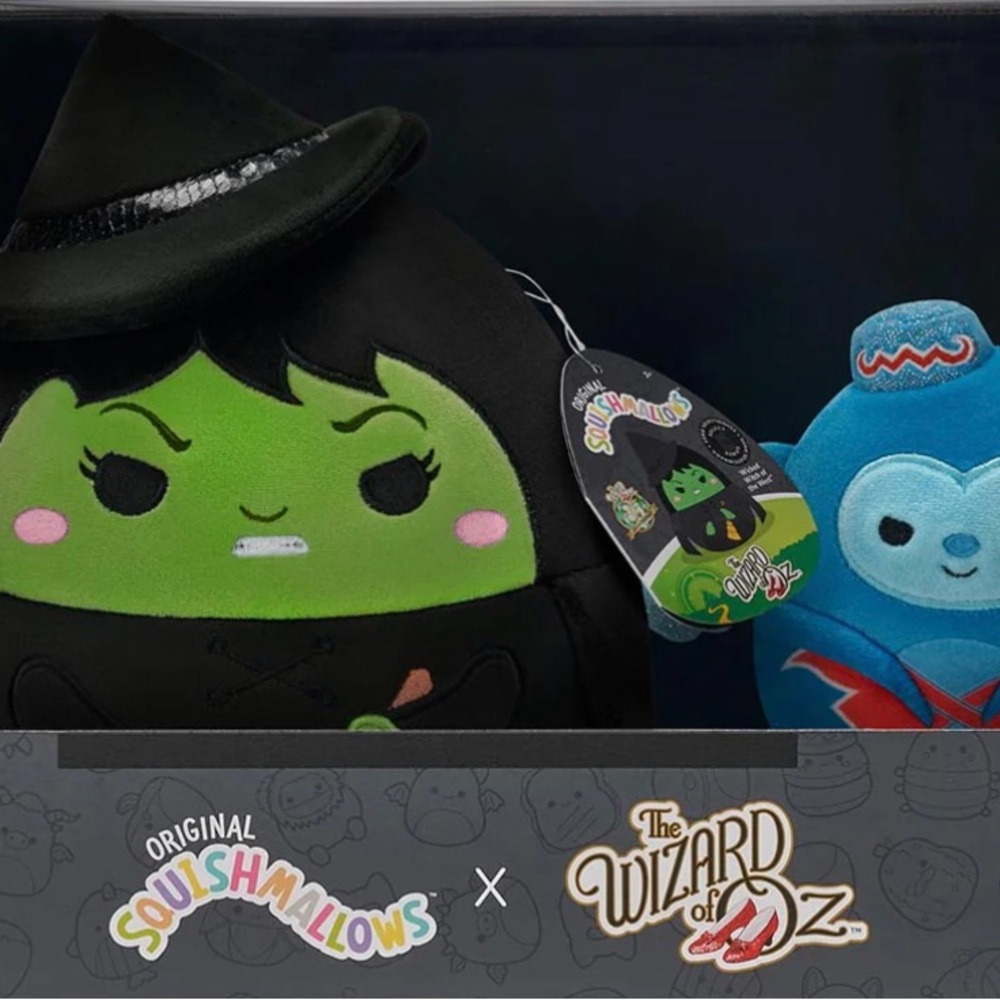 Squishmallows - 85th Anniversary! Wicked Witch of The West and Chistery Monkey! - Picture 2 of 7